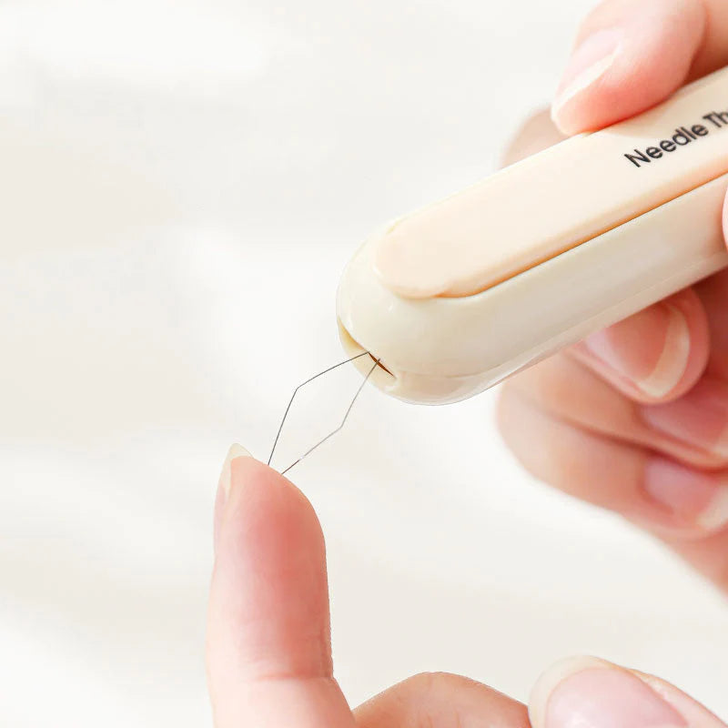 Ferramenta 2 em 1 para enfiar e rasgar costuras