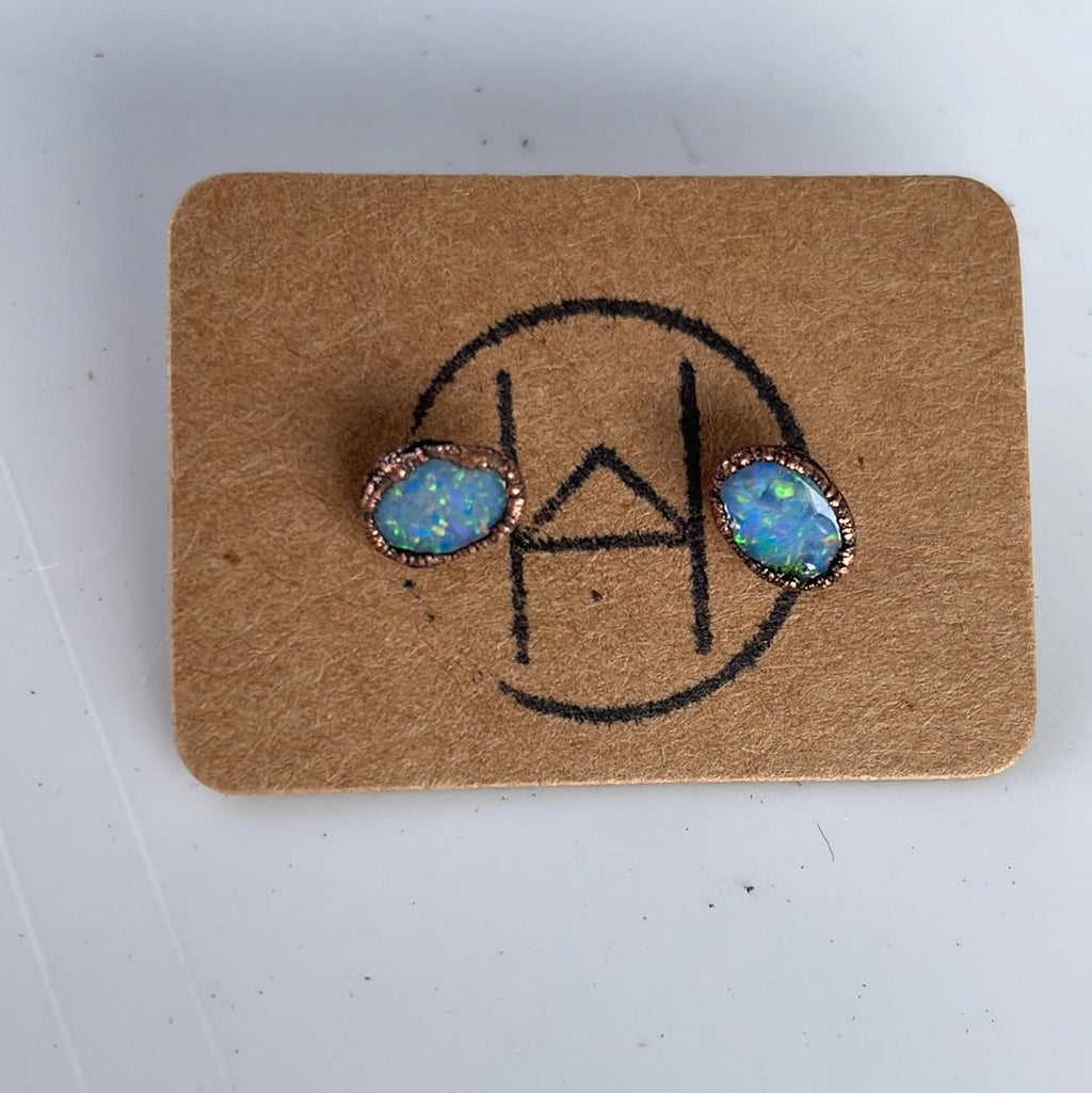 hawkhouse raw crystal stud earrings